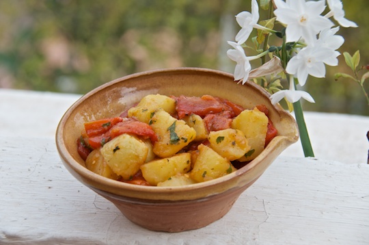 Potatoes and roasted peppers 