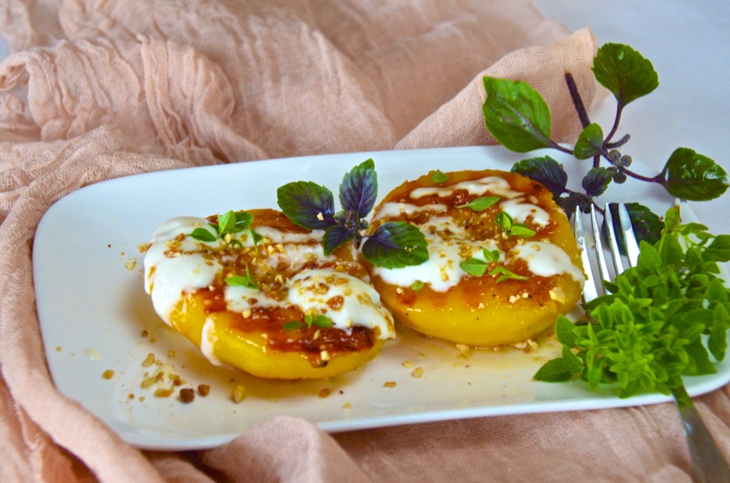 Grilled peaches with honey yogurt and basil