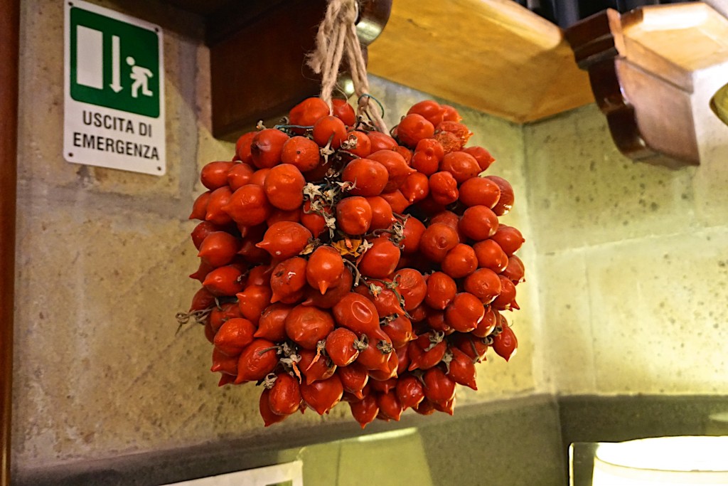Pomodrini di pienolo (aka Vesuvious tomatoes