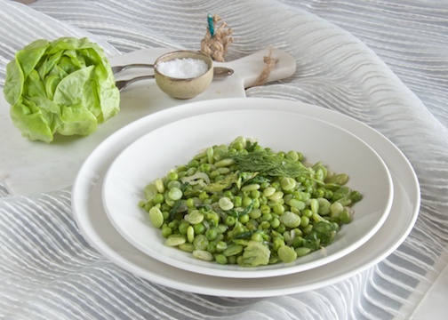 Peas, lima beans and butter lettuce with dill