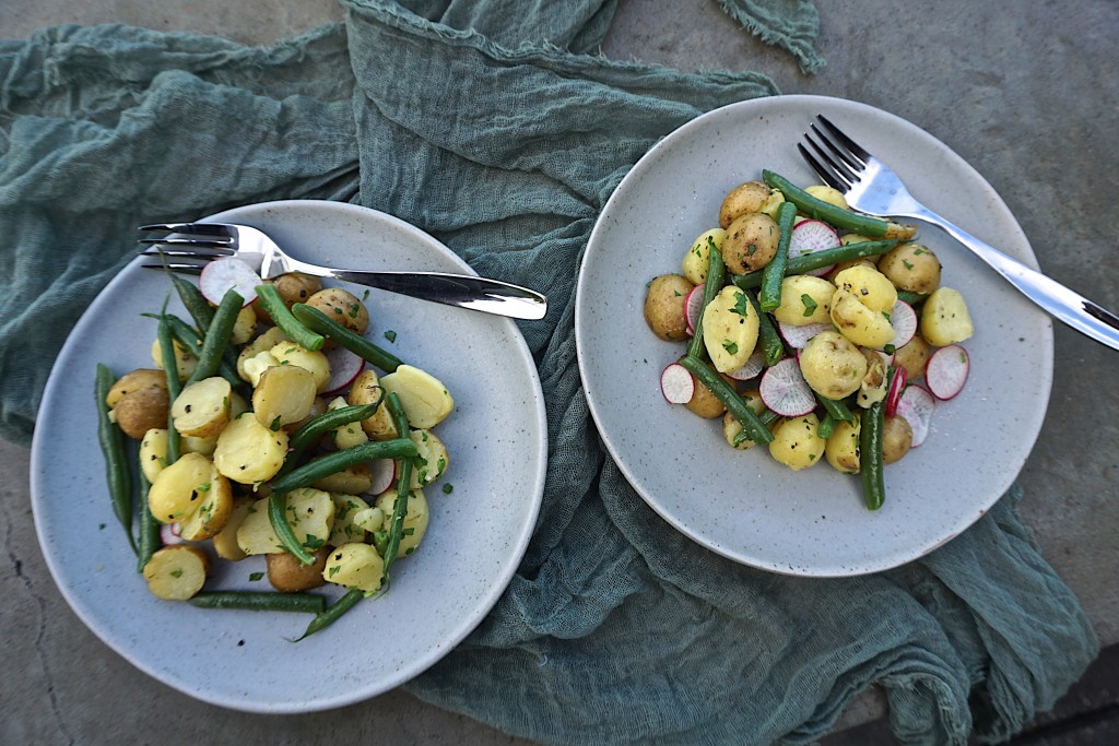 Baby potatoes and green beans salad